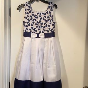 Girls dress☀️